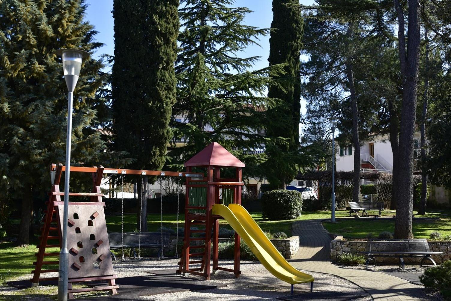 Apartments Ivka Malinska Bagian luar foto