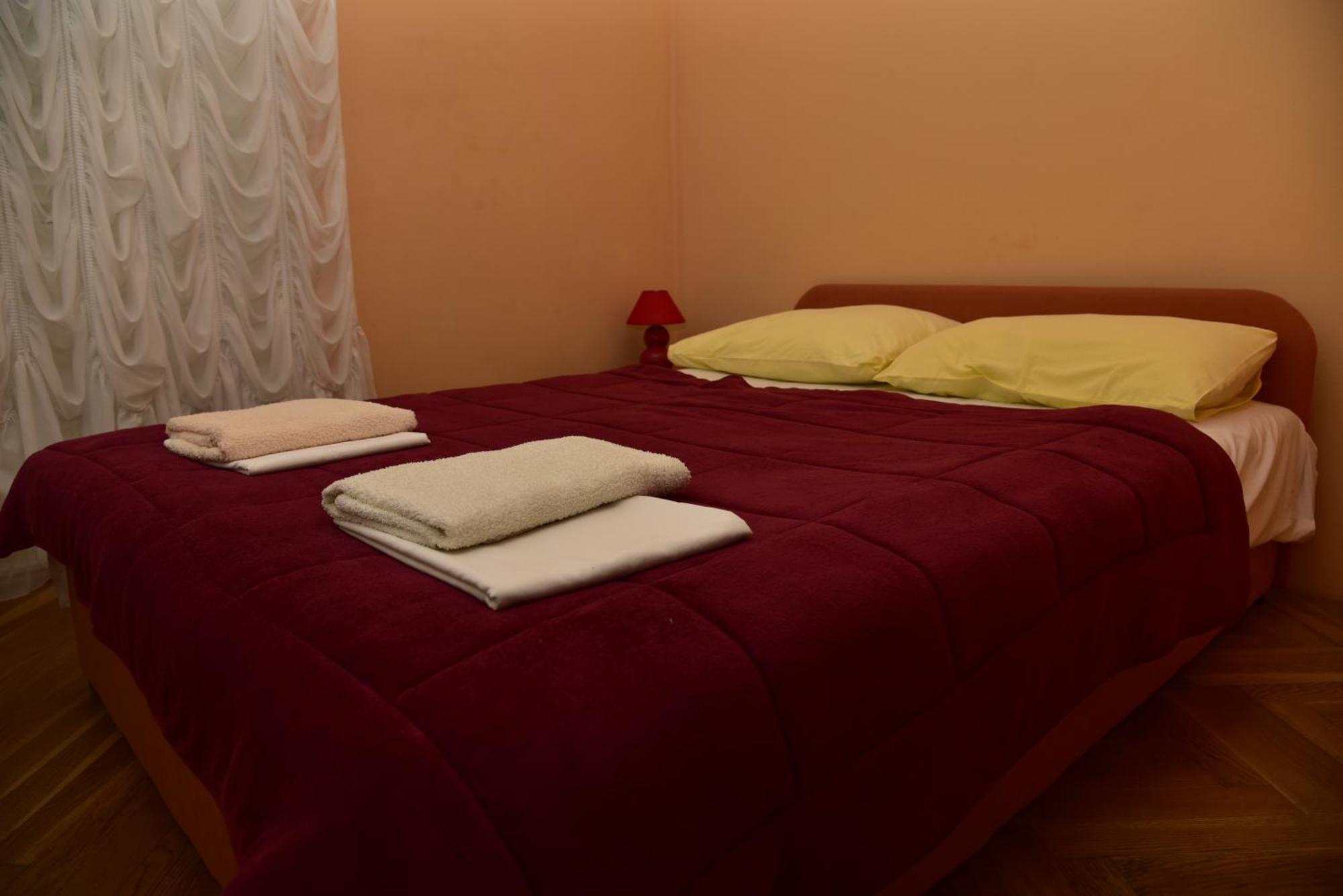 Apartments Ivka Malinska Bagian luar foto